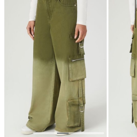 Forever 21 Gradient Wide-Leg Cargo Jeans size 24 - Picture 3 of 4
